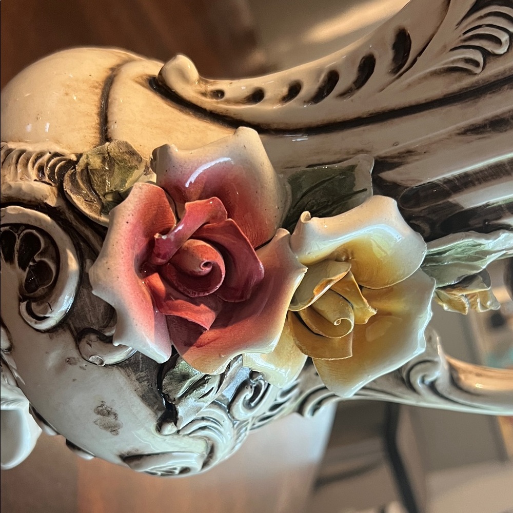 *******SOLD*********Capodimonte Floral Ceramic Pitcher with Roses - Picture 5 of 5